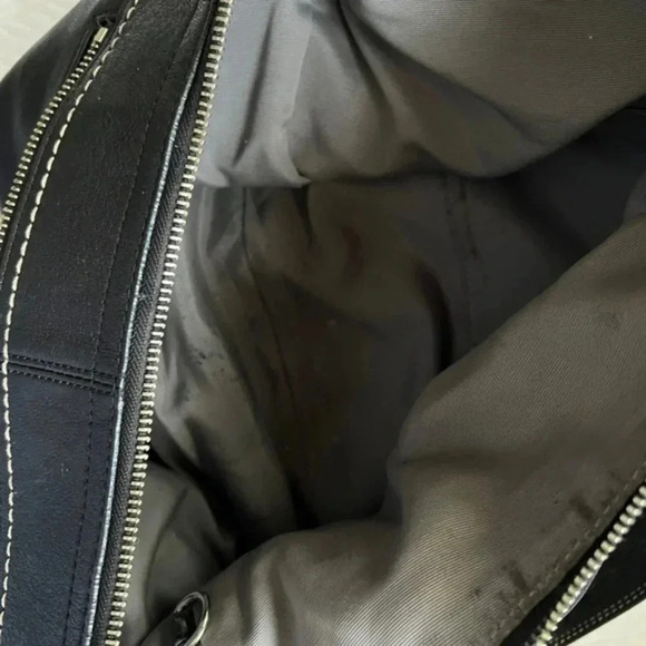 Black Coach Crescent Shoulder Bag - Picture 4 of 5